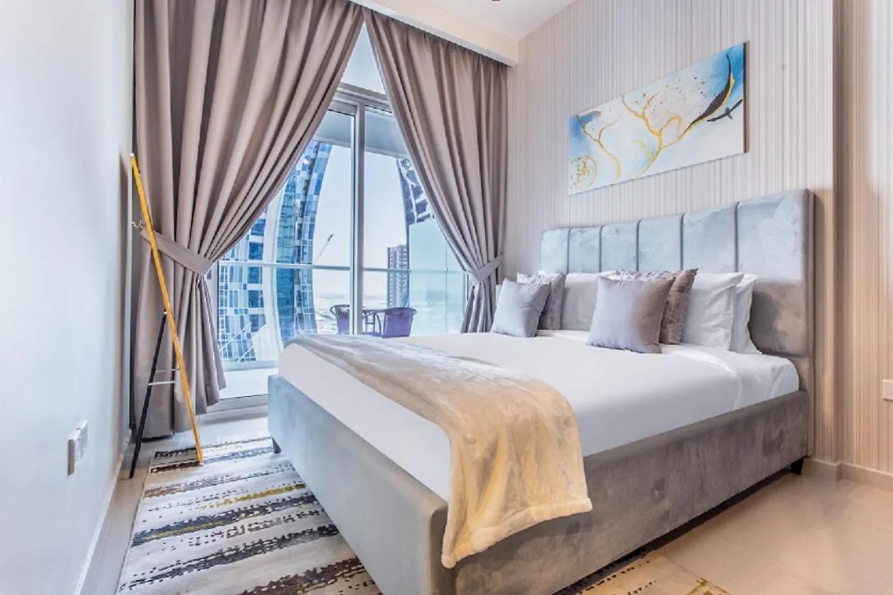 New 1 Bedroom With Canal View - Close To Downtown Dubai